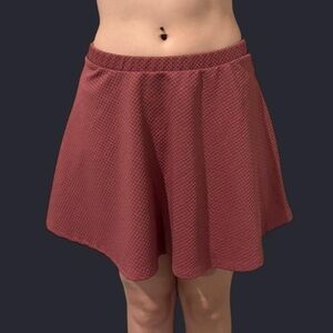 Mauve / Flared Mini Skirt / Forever 21 / Textured Fabric / Size M